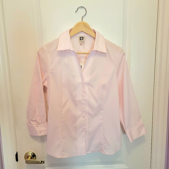 Anne Klein fitted button down shirt - "The Easy Care Shirt" - Picture 3 of 10